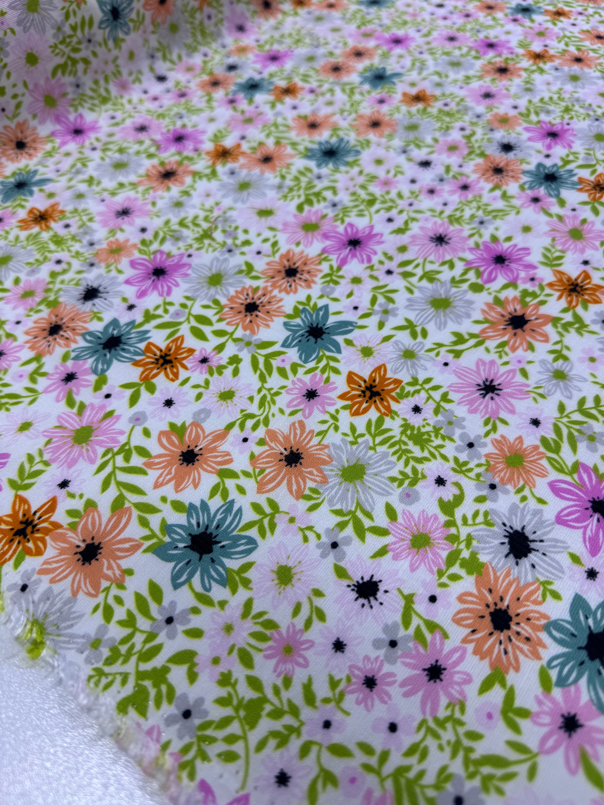 Linen Blend - Bush Daisy - 152cm