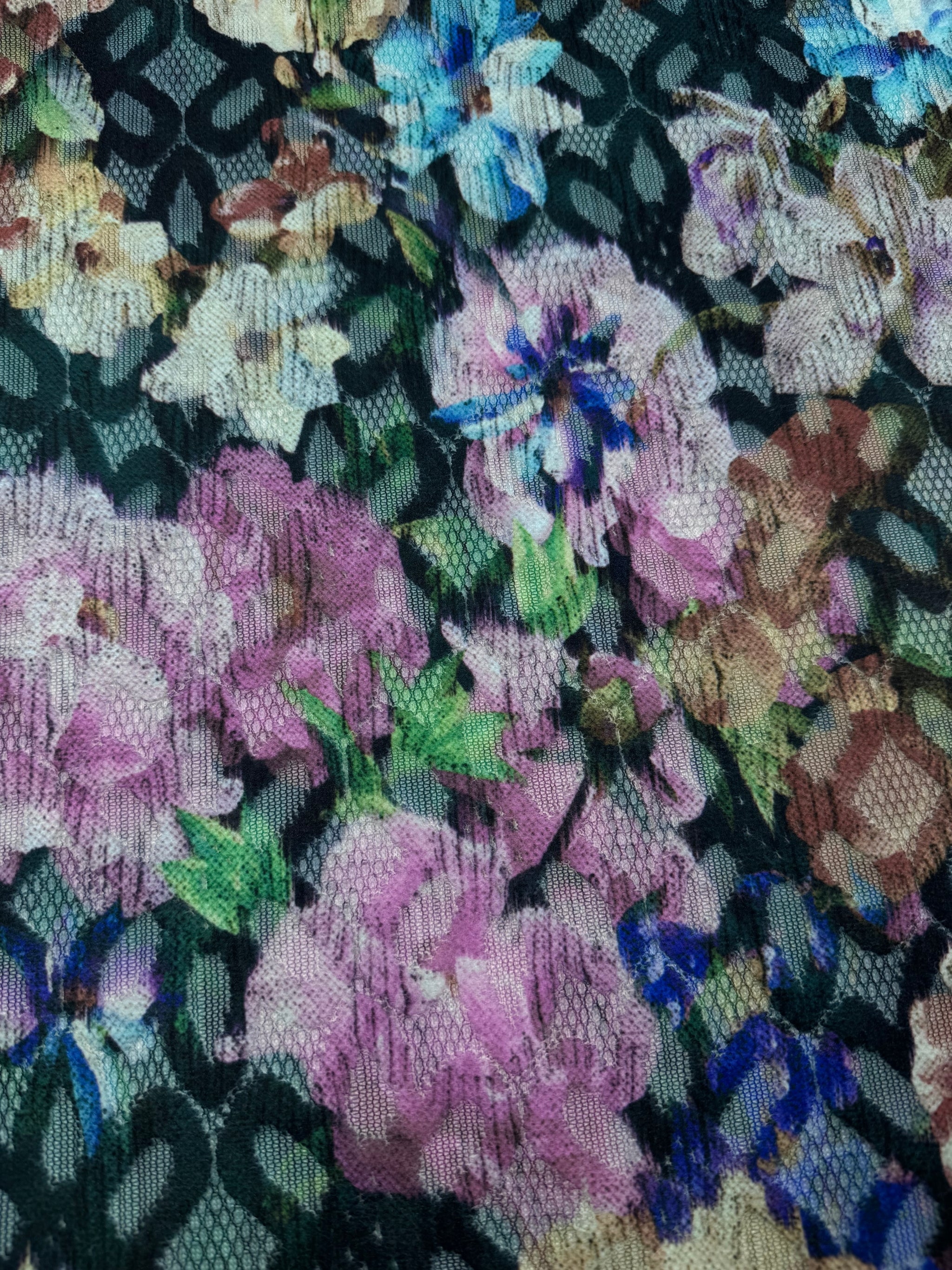 Luxe Petal knit - Garden Mesh - 148cm