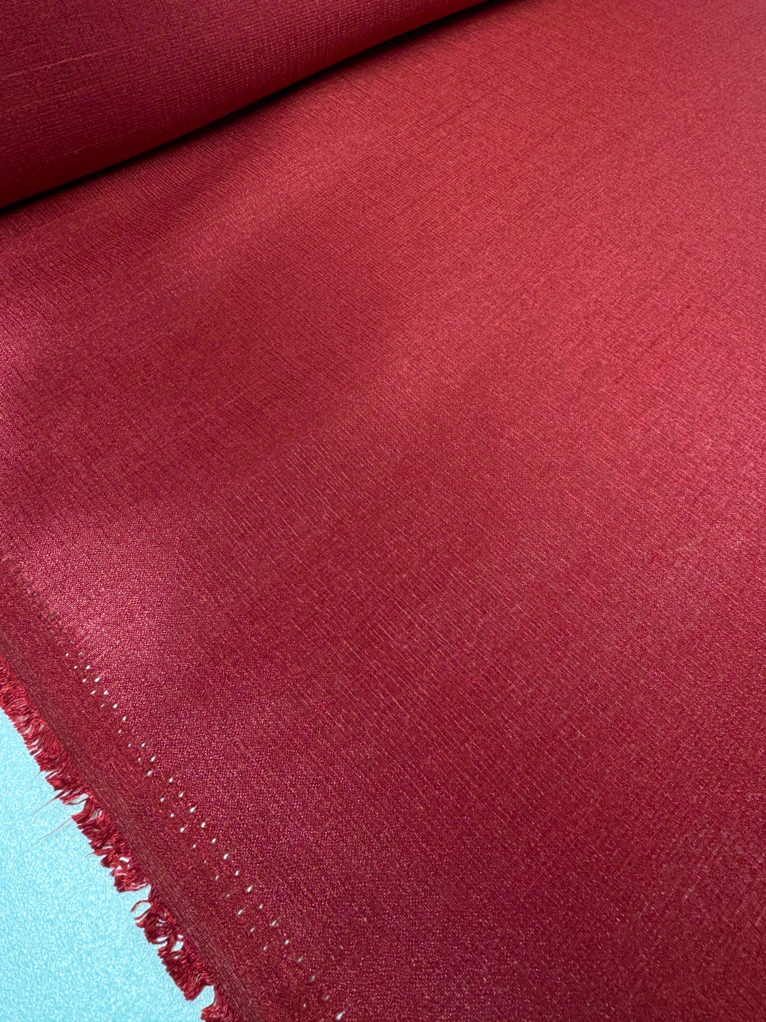 Lumiere Satin  - Burgundy - 150cm