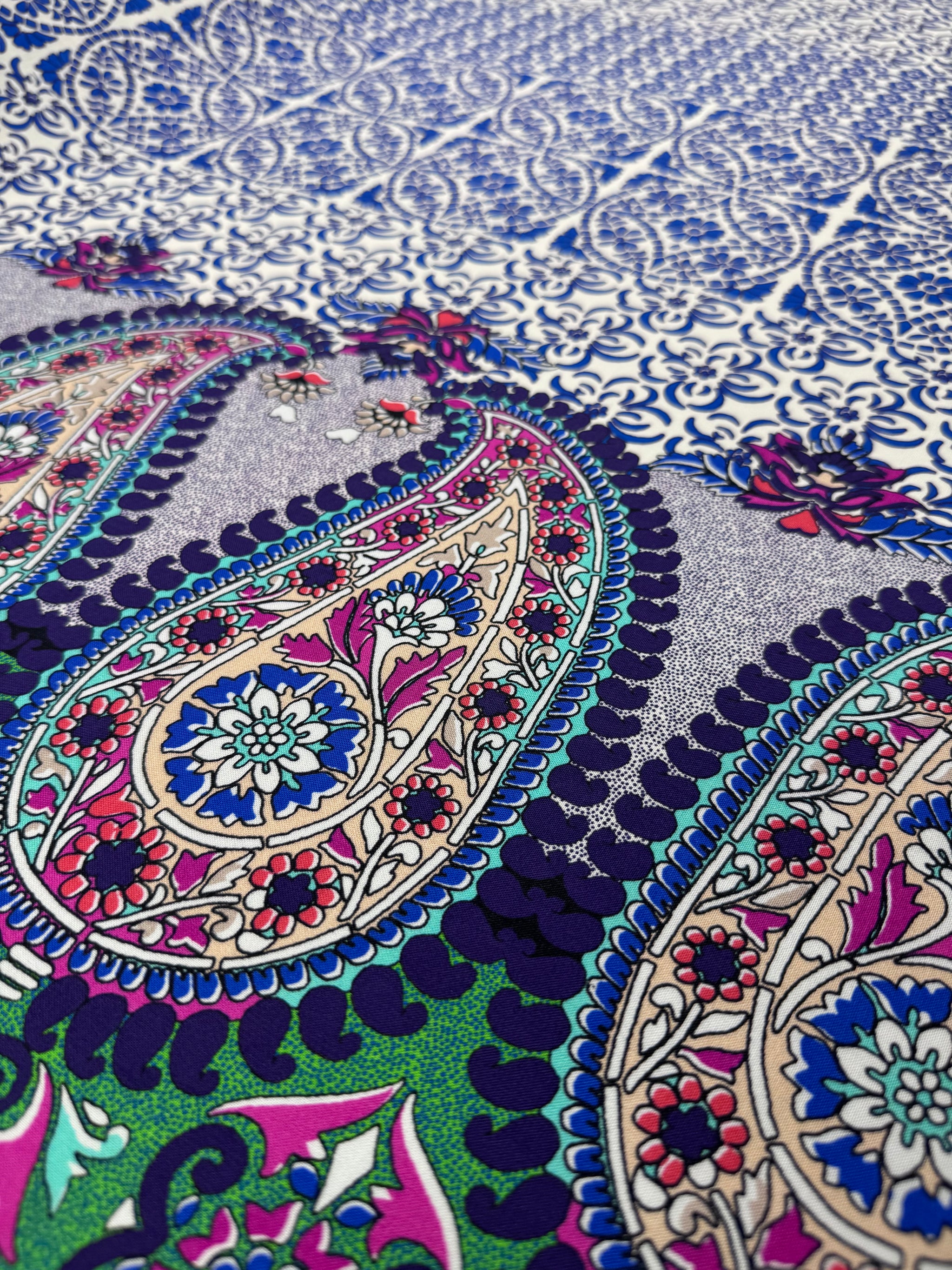 Border Viscose  - Moroccan Bloom - 144cm