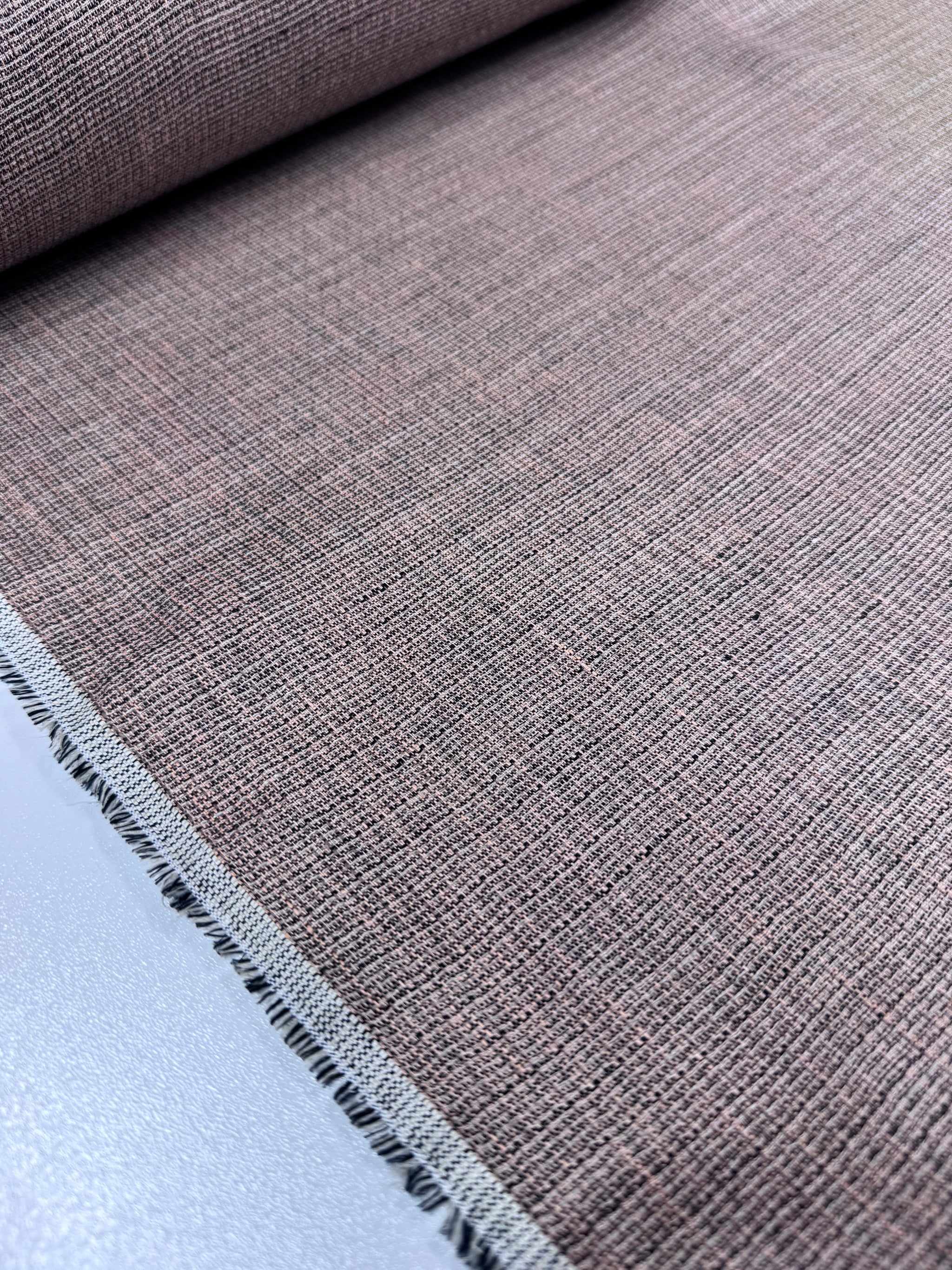 100% Pure Linen - Peach Bloom / Black - 145Cm