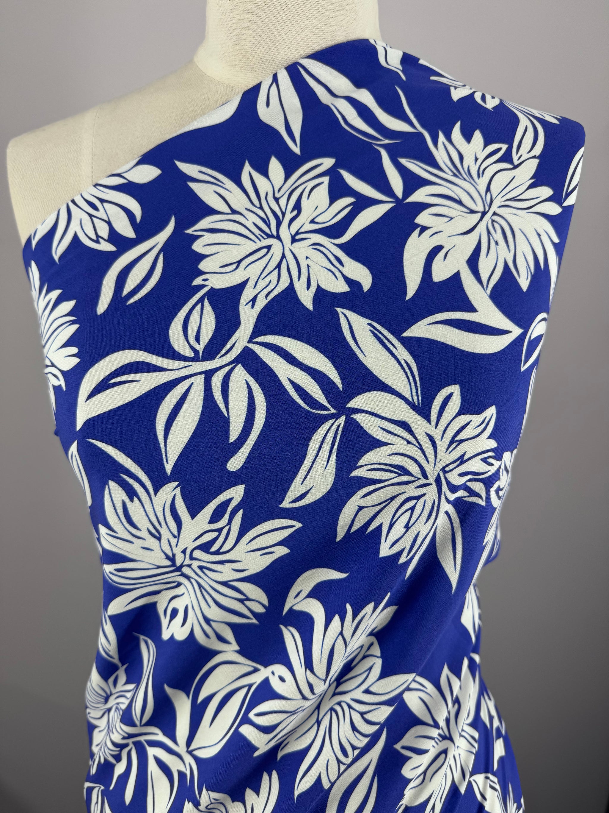Silkyfall rayon - Ocean Bloom - 145cm