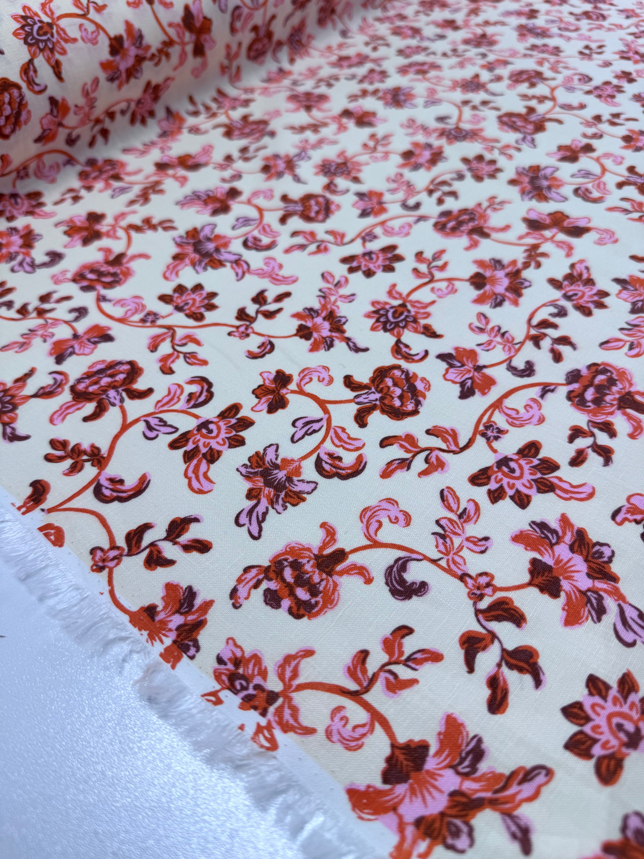 Linen Blend - Golden Poppy Tapestry - 140cm