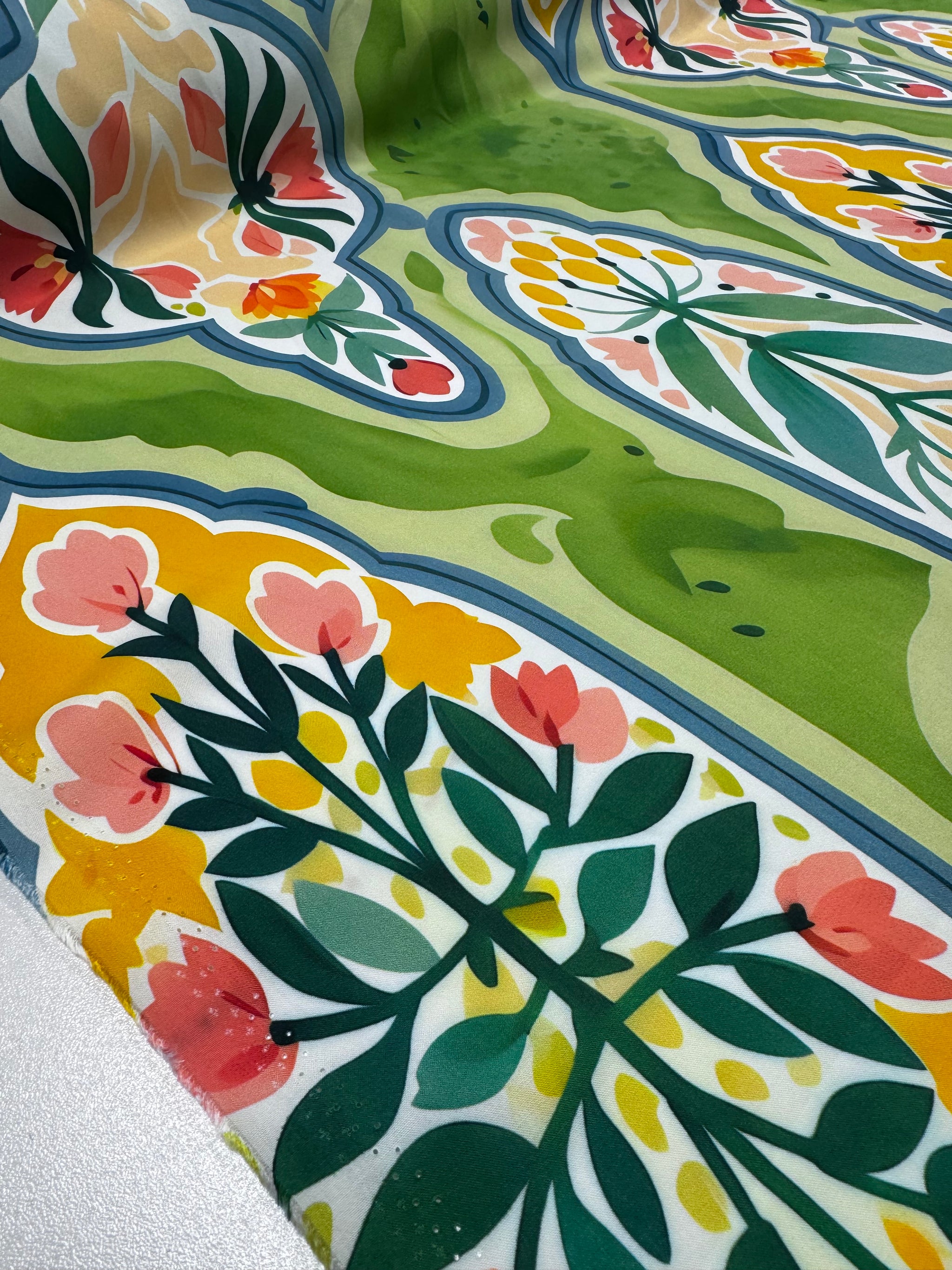 Designer Rayon - Boho Floral - 145cm