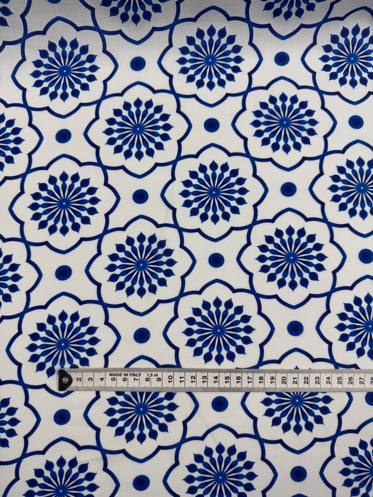 Silkyfall rayon - Indigo Mosaic - 150cm
