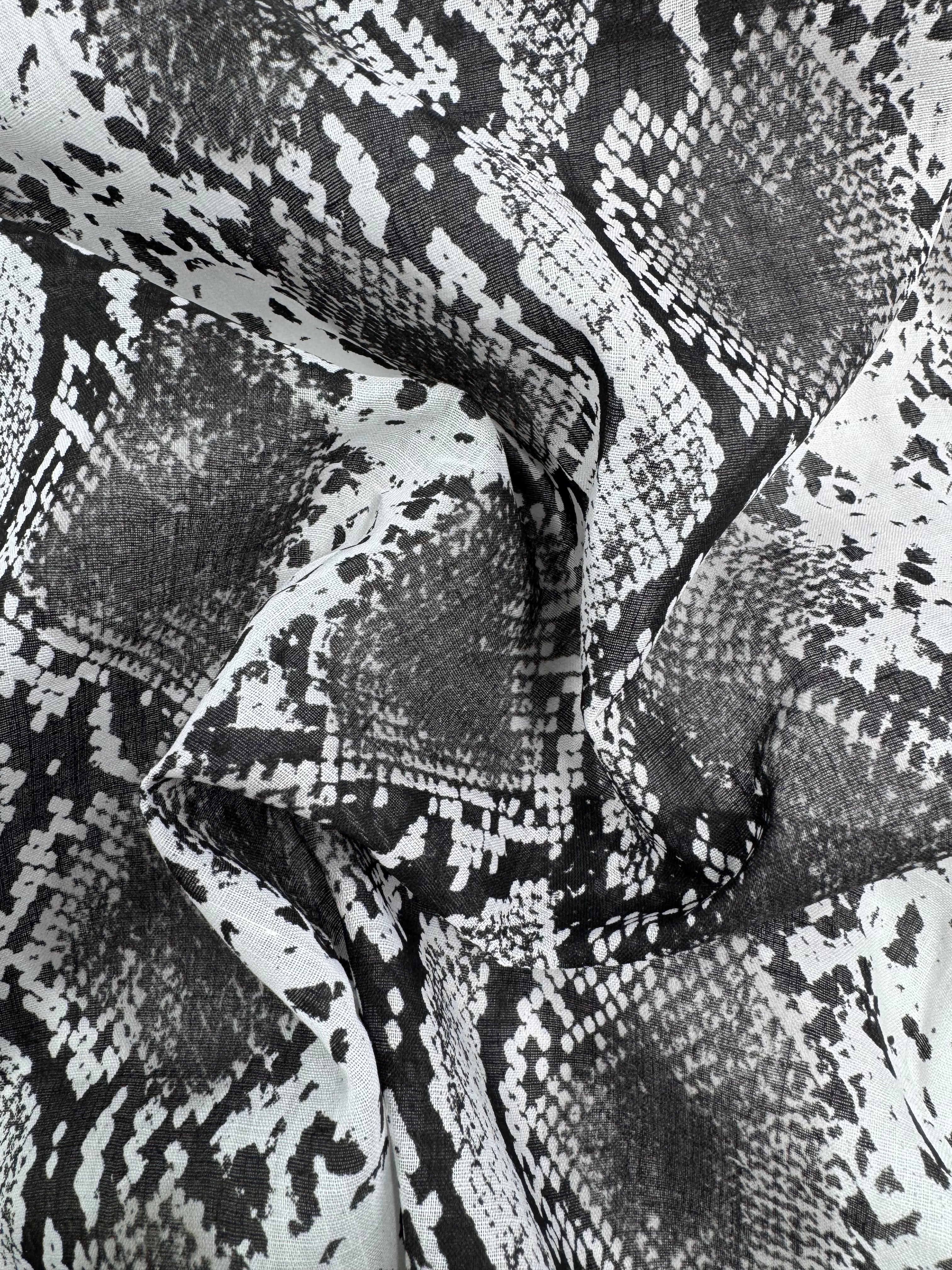 100% Pure Linen - Charcoal Cobra - 150Cm