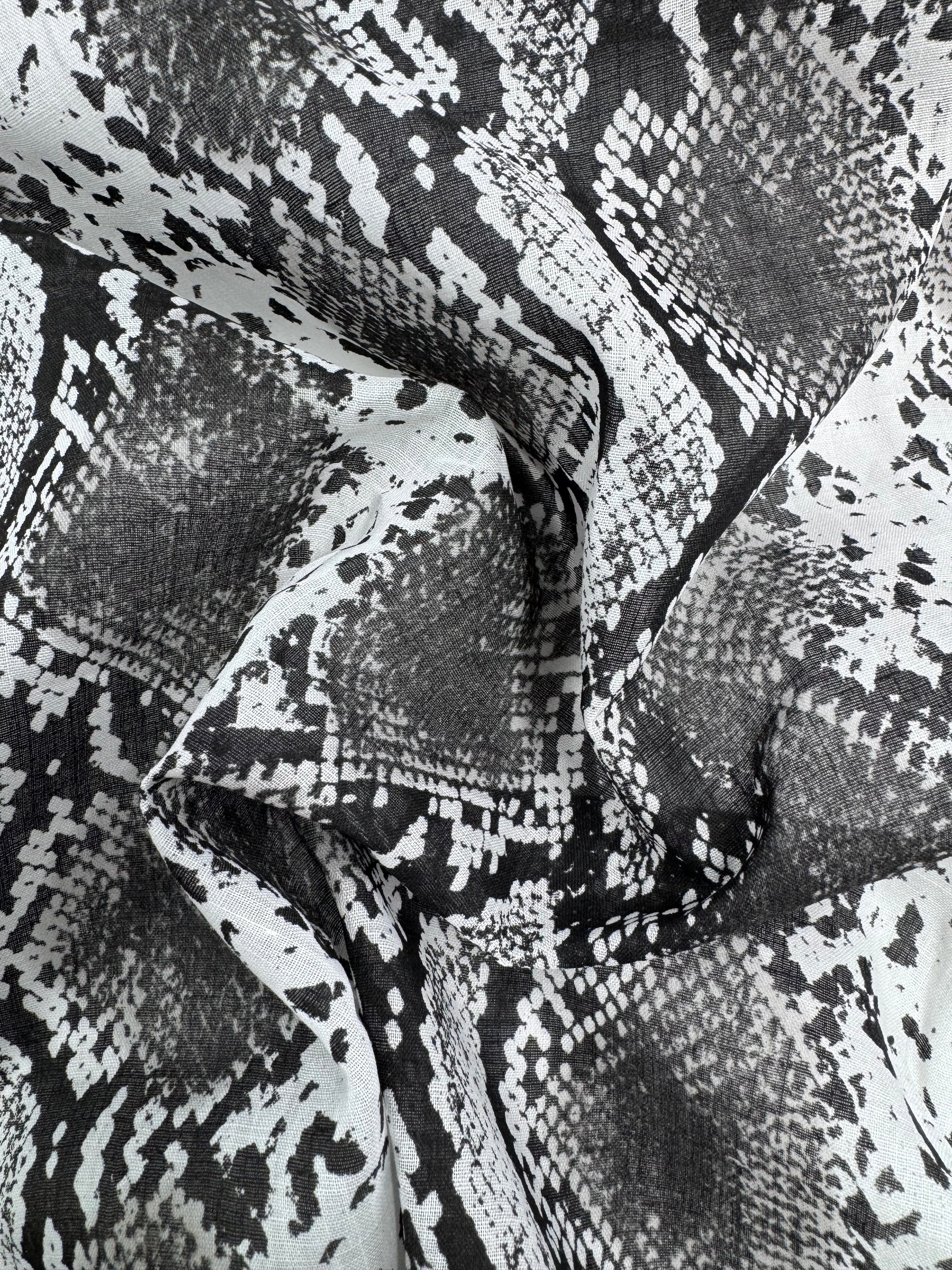 100% Pure Linen - Charcoal Cobra - 150Cm