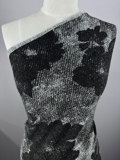 Textured  Knit - Noir Flora - 150cm