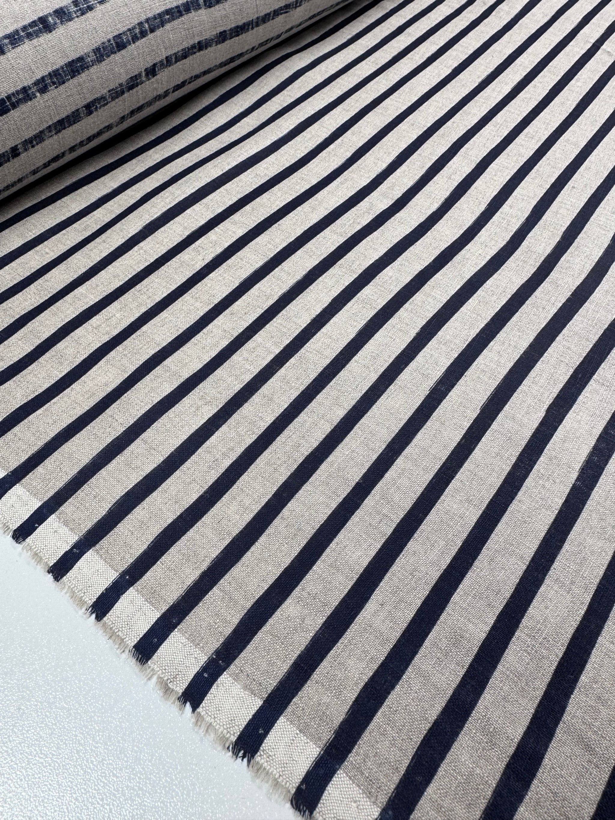 100% Pure Linen - Safari / Navy - 140Cm