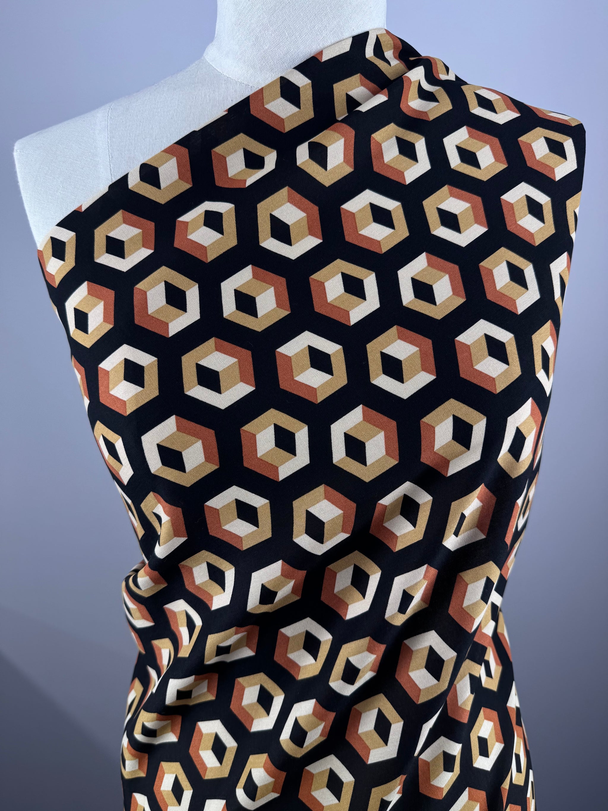 Mercerised Viscose  - Mono - Hexa Mirage- 150cm