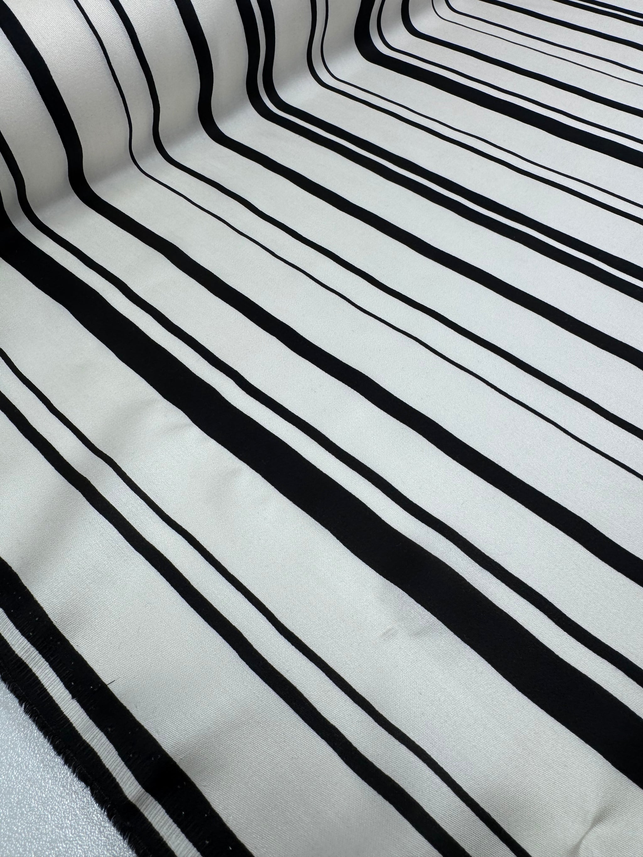 Mercerised Viscose  - Piano Stripe - 150cm