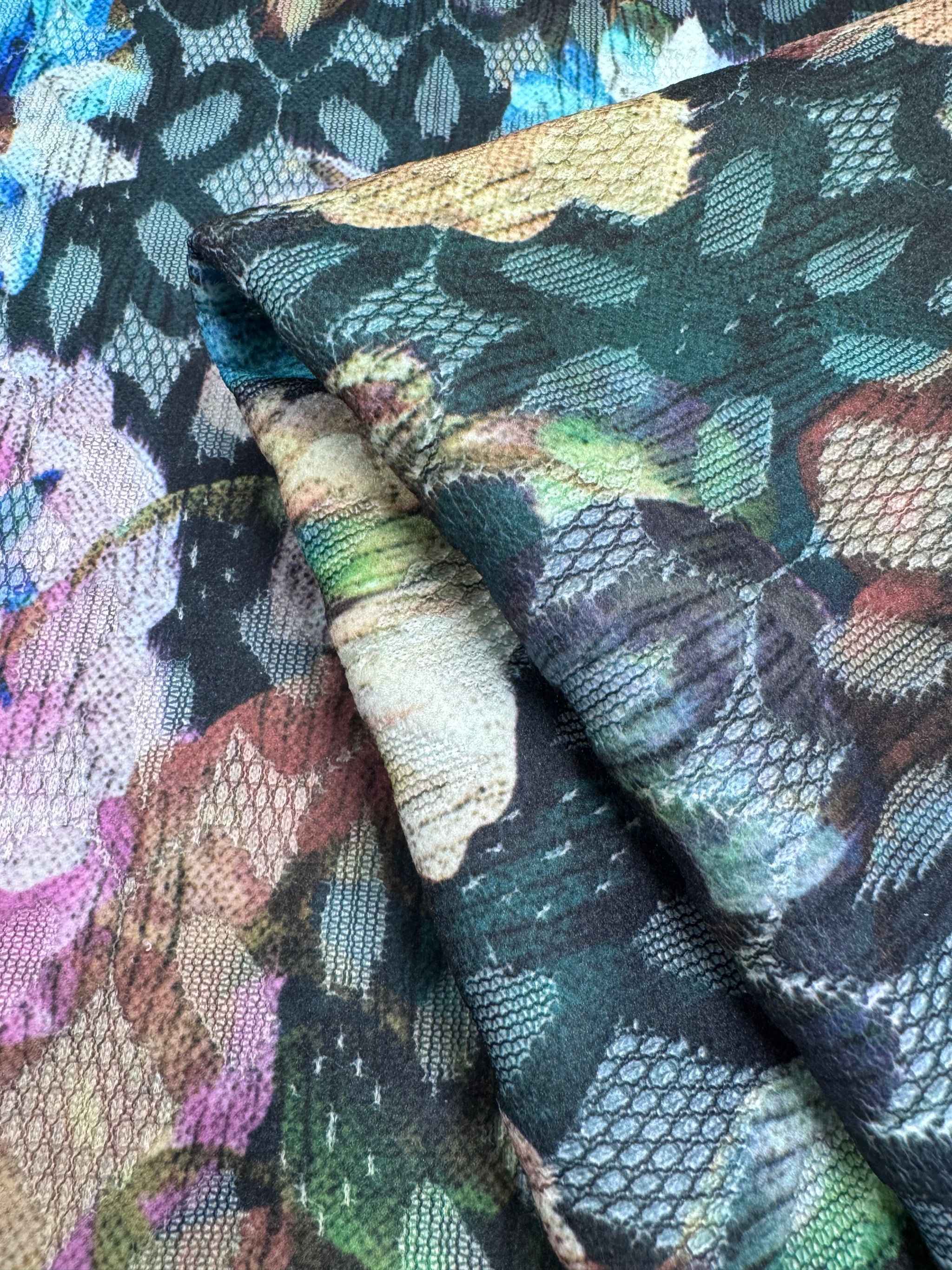 Luxe Petal knit - Garden Mesh - 148cm