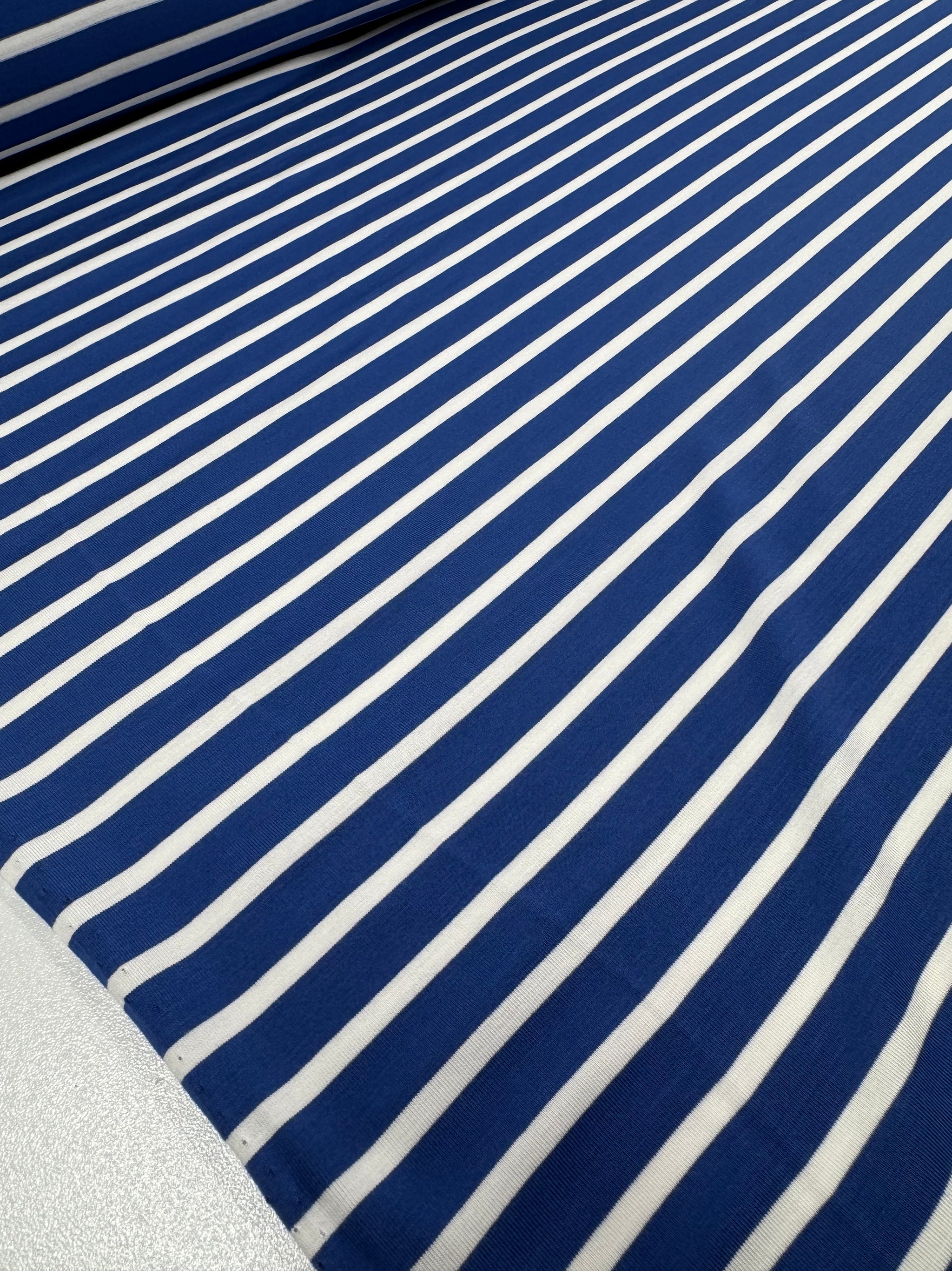 Cotton Lycra - Royal / ivory - 175cm