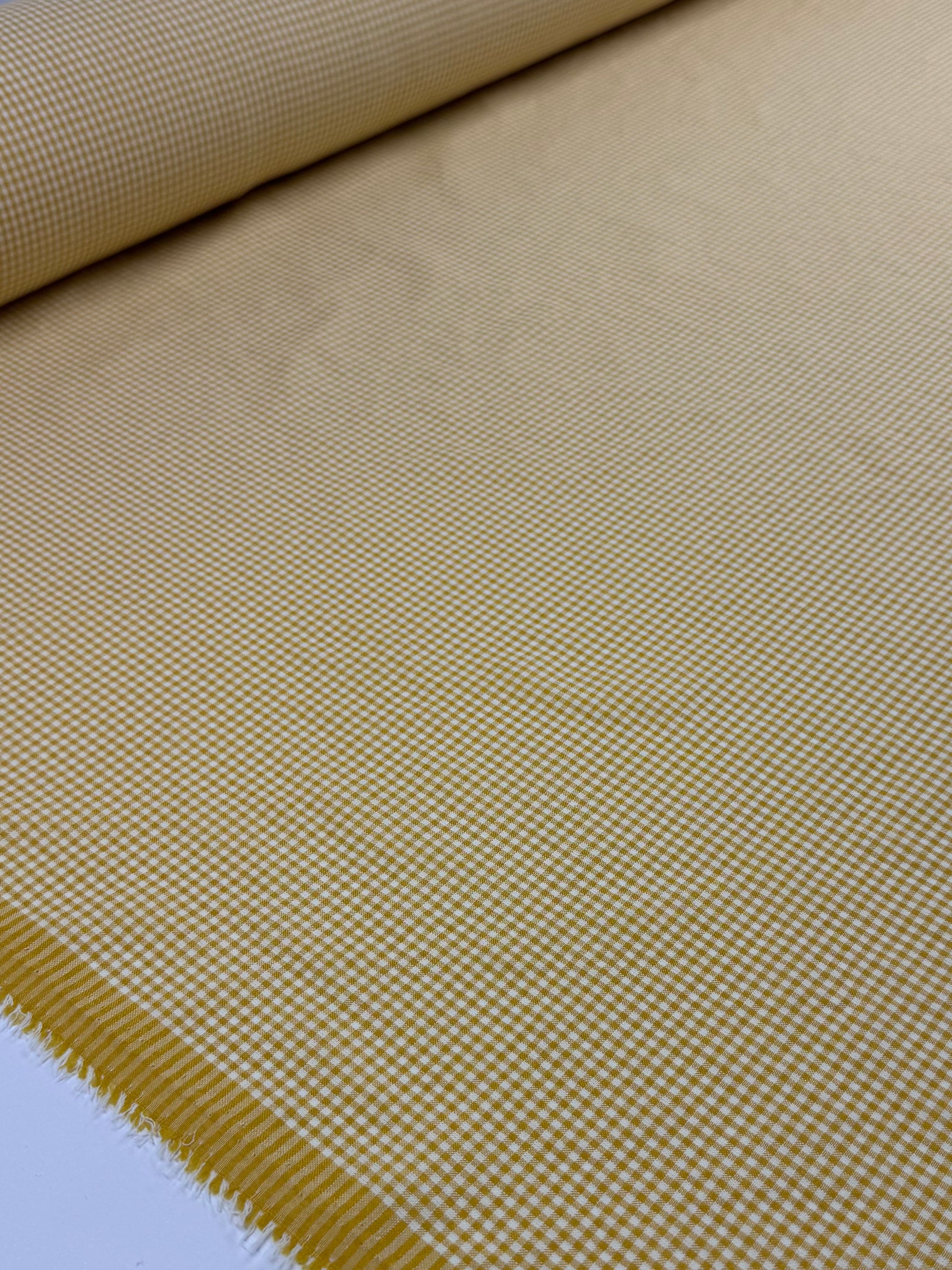 Linen Blend - Mini Banana & White  - 145cm