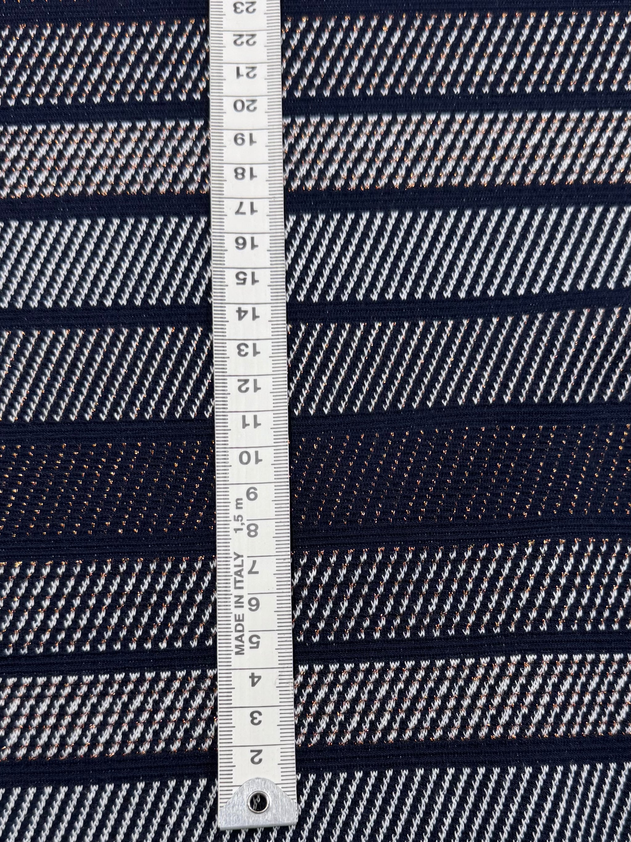 Textured Knit - Metallic knit - 145cm 150cm