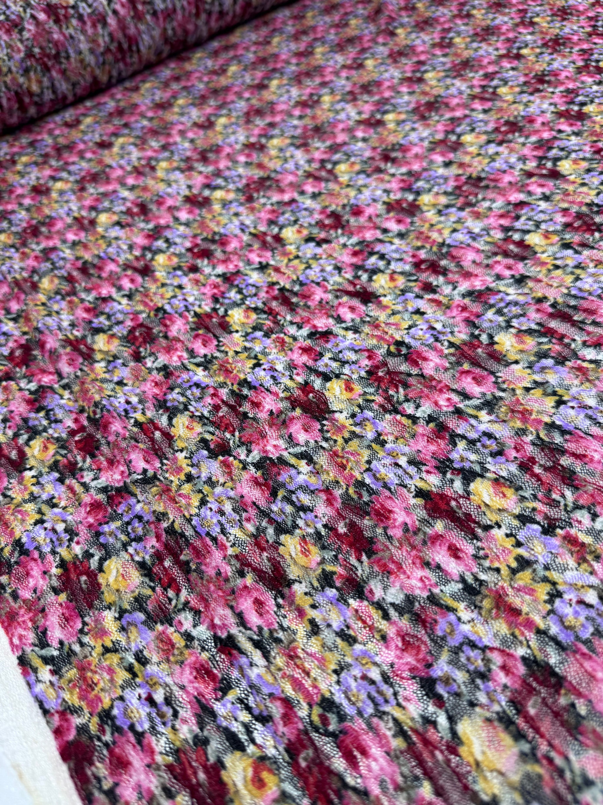 Designer Lace - Rough Meadow - 135cm