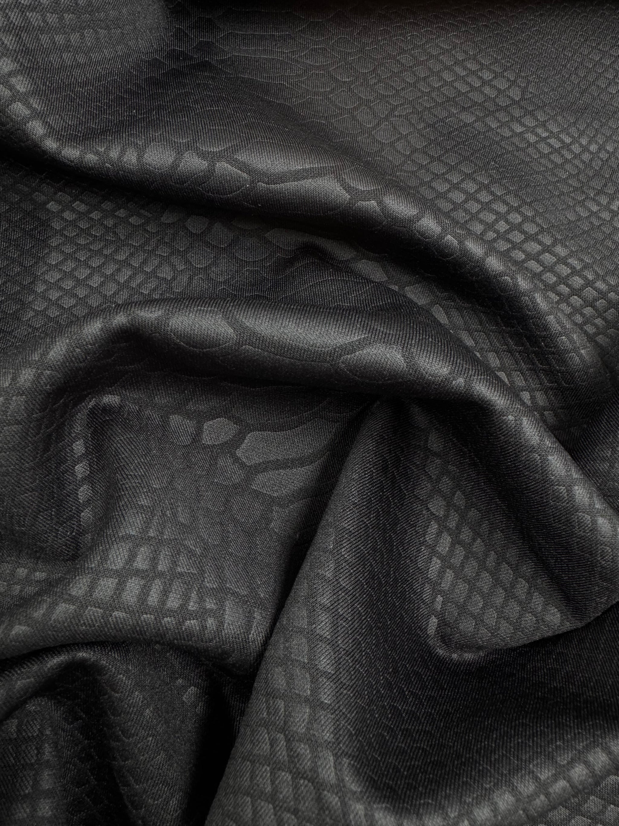 Scuba Snake - Black - 155cm