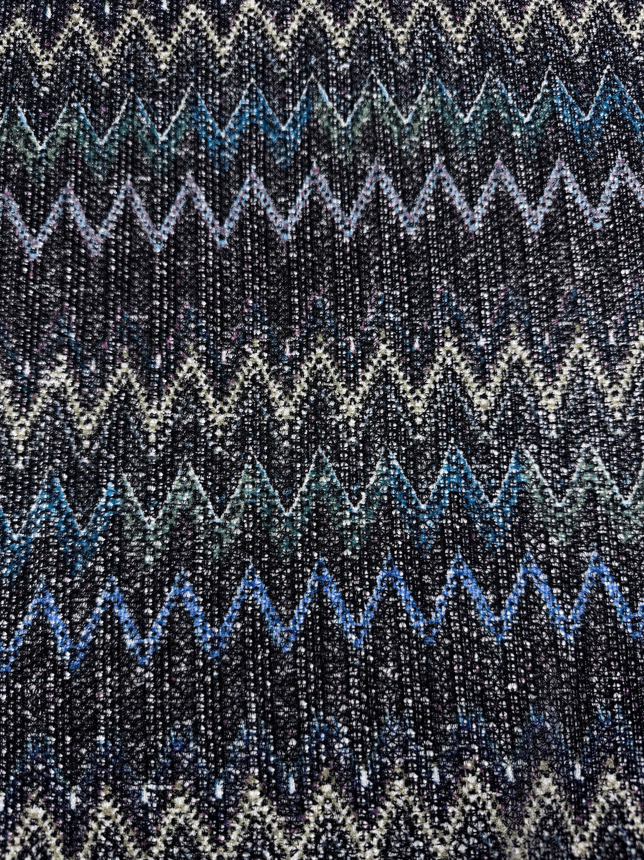Textured Knit - Chevron Magic - 155cm