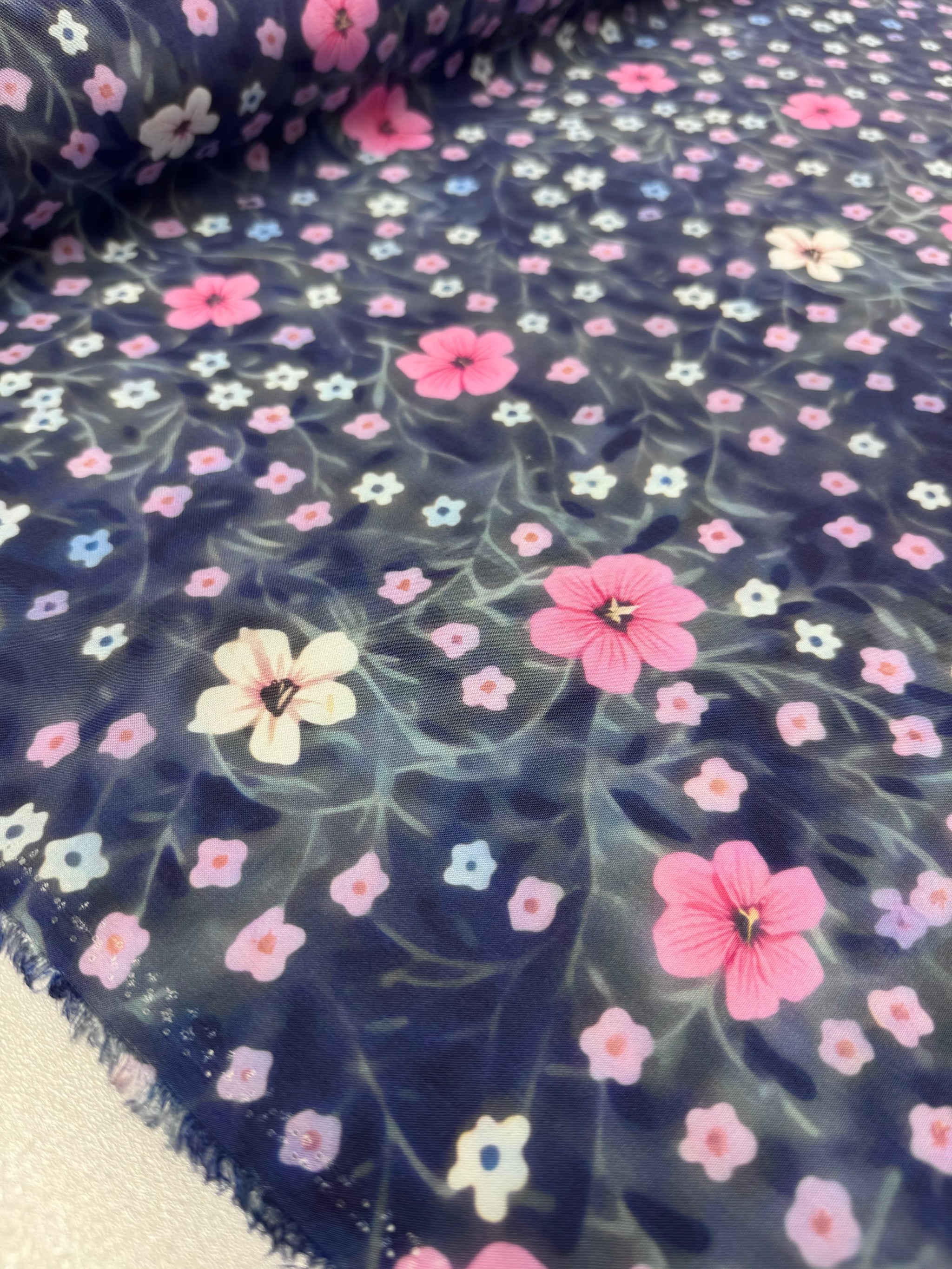 Silkyfall rayon - Nocturne Pink - 150cm