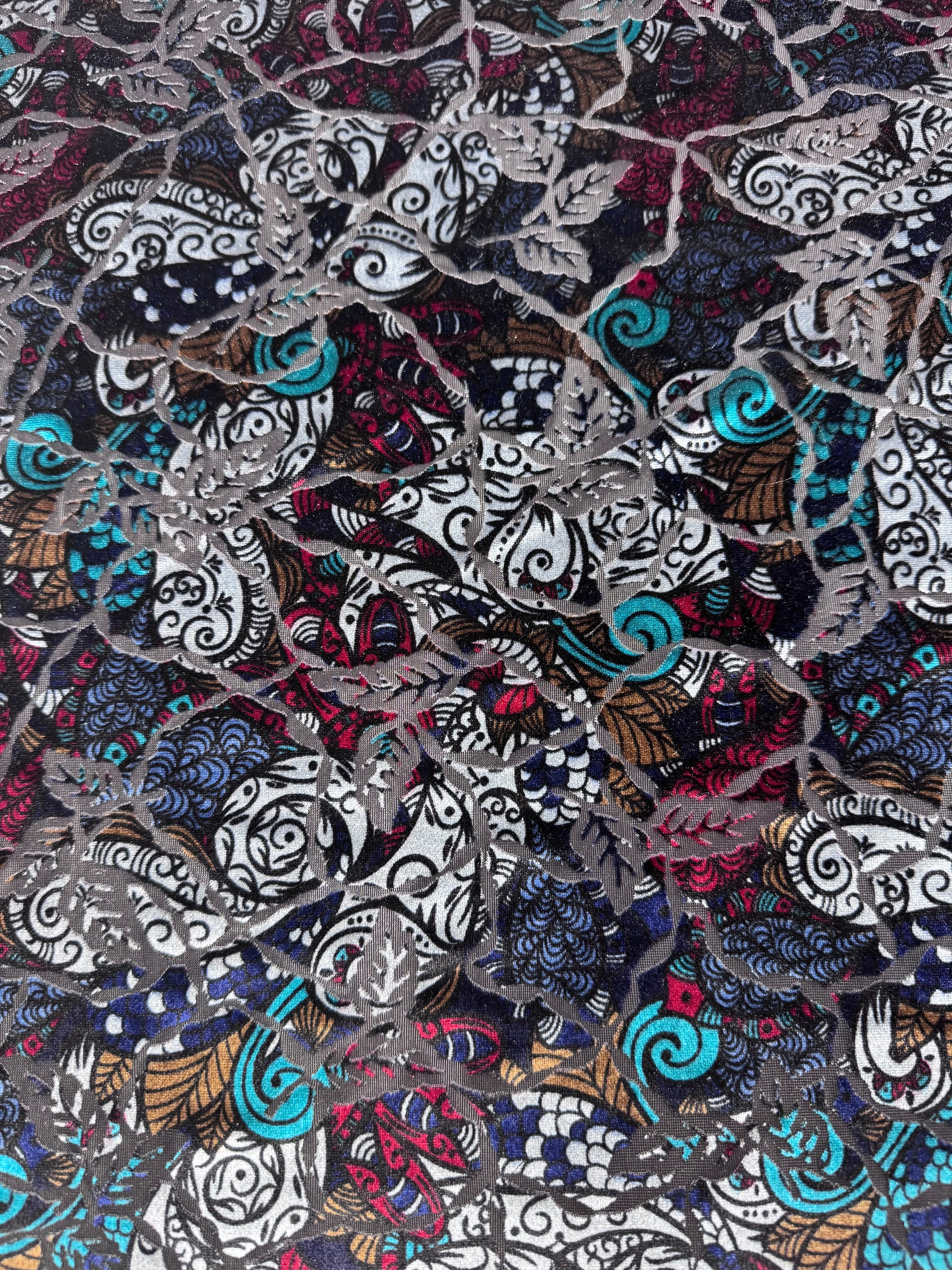Stretch Velour - Eclipse Paisley - 150cm