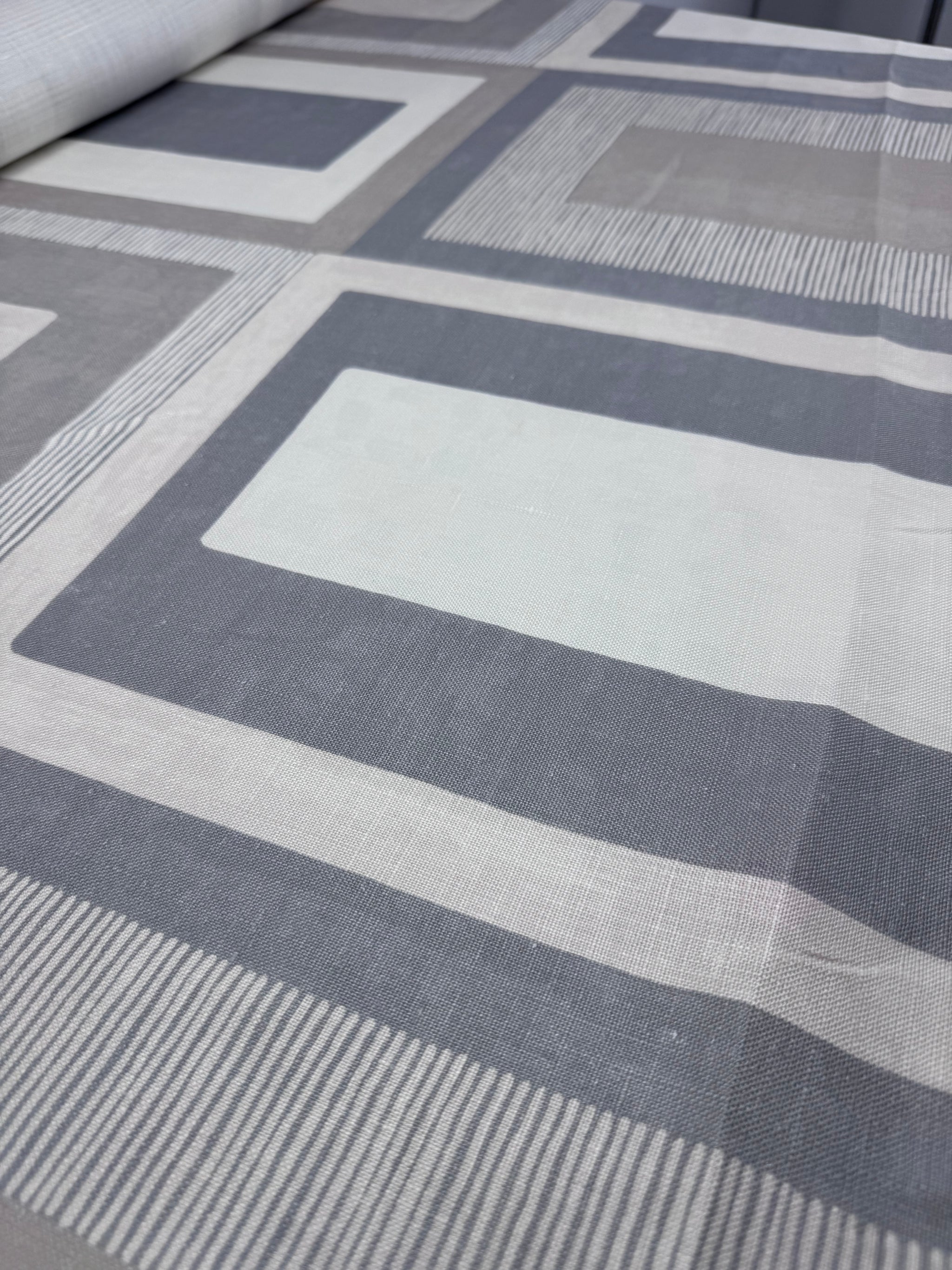 100% Pure Linen - Maison Moderne - 152cm