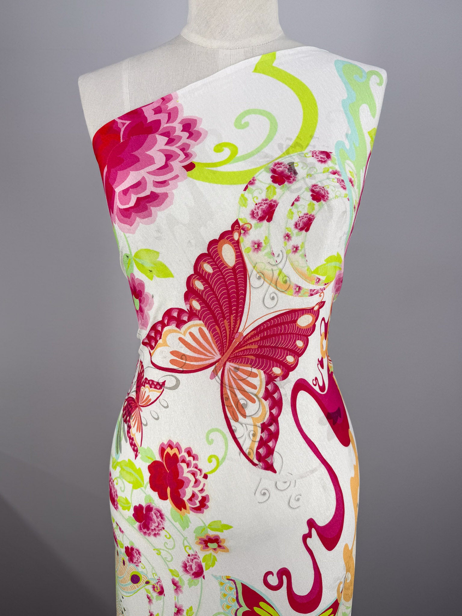 Viscose Knit - Butterfly Garden - 132cm