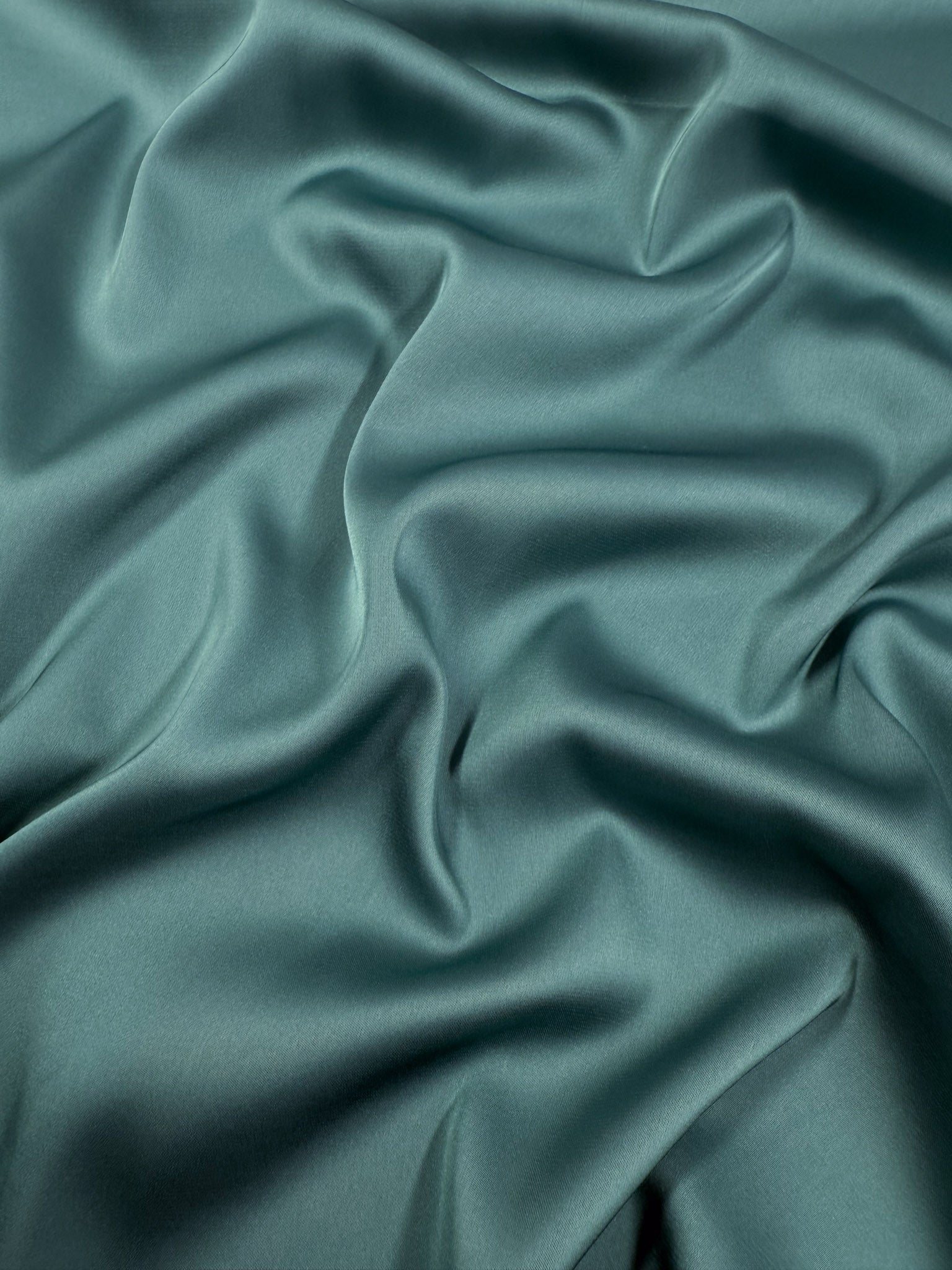 Liquid Satin - Oil Blue - 150cm