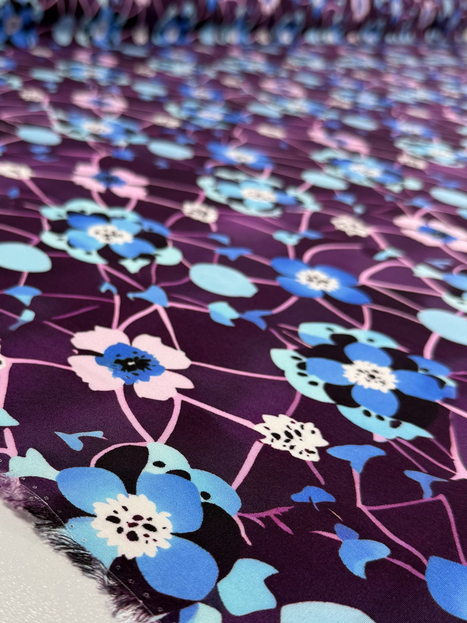 Designer Rayon - Luna Bloom - 144cm